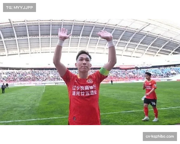 国安不敌辽宁铁人暴露后防问题,升班马姆本扎、热菲尼奥先后建功 国安不敌辽宁铁人暴露后防问题,升班马姆本扎、热菲尼奥先后建功